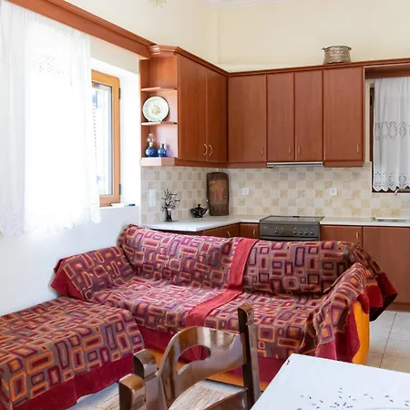 Seaview Retreat - A Stone-built Escape *