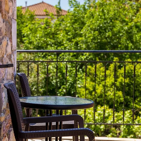Holiday home Seaview Retreat - A Stone-built Escape
