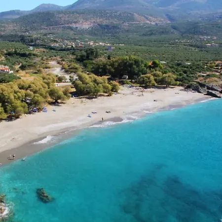 Seaview Retreat - A Stone-built Escape Holiday home Platsa