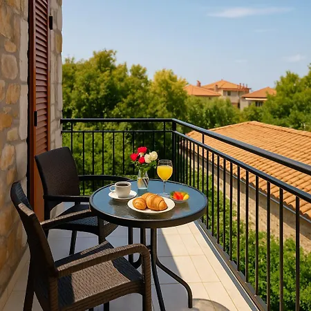 Seaview Retreat - A Stone-built Escape Platsa